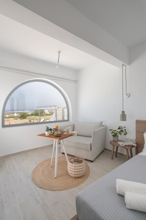 1 bedroom, in-room safe, iron/ironing board, travel crib