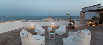 Doxi Fountain Terrace