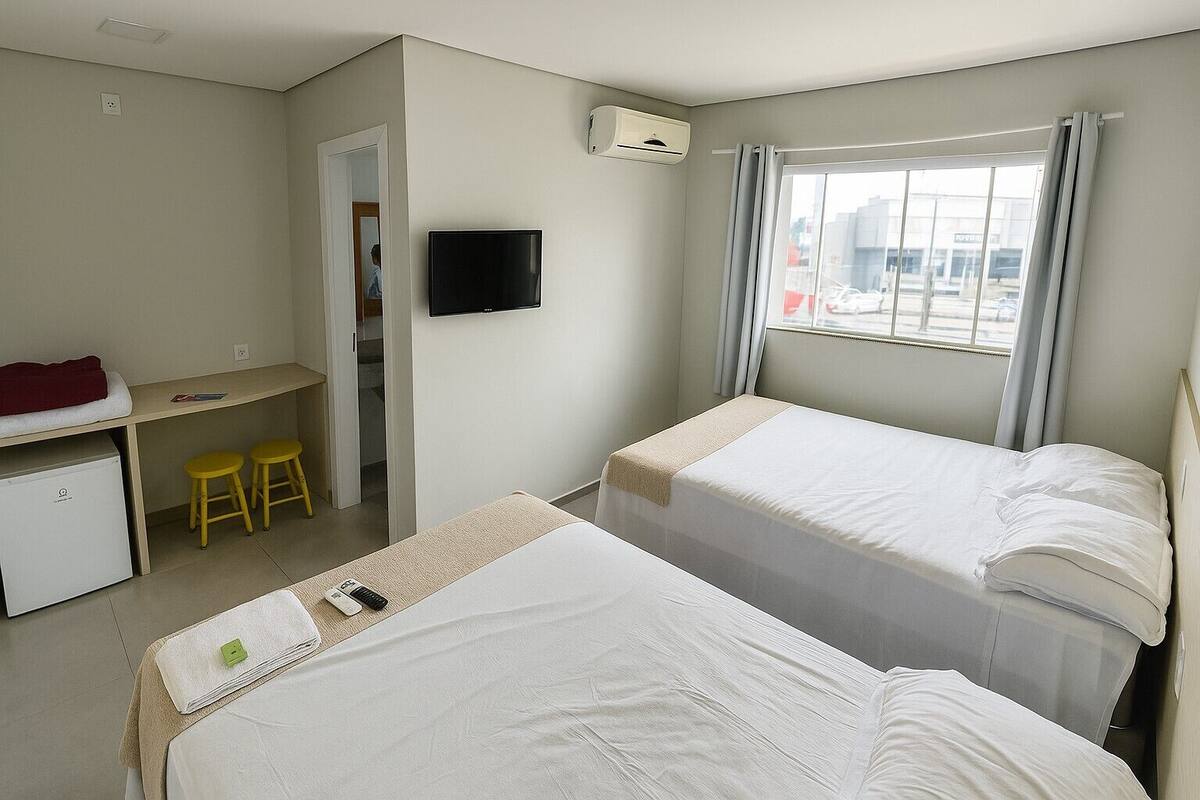 1 chambre, minibar, bureau, espace de travail pour ordinateurs portables