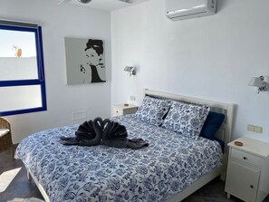 3 bedrooms, iron/ironing board, travel crib, free WiFi