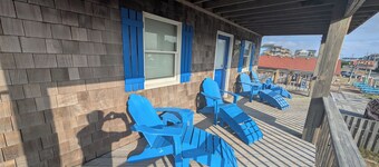 Semi-Oceanfront Gem in the Heart of KDH - Steps to Beach, Dining & Dog Friendly!