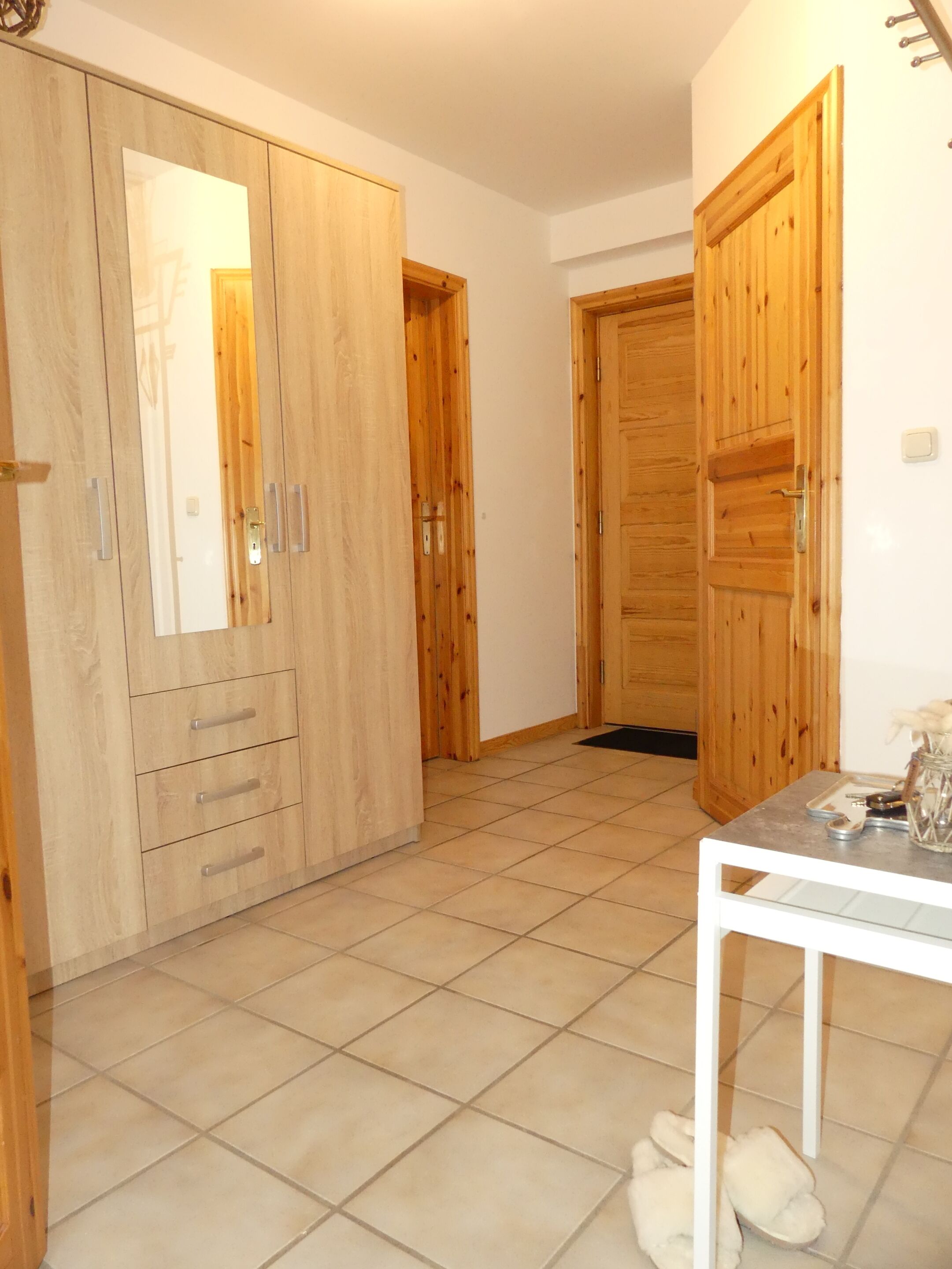 Apartment, Private Bathroom, Garden View | Interior