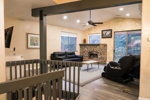 Interior - Sedona’s Famous Oak Creek Canyon Getaway (Sedona)