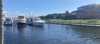 Relax and enjoy life’s simple pleasures! Come stay on a 52ft yacht