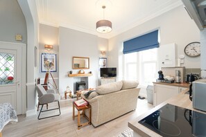 อพาร์ทเมนท์, หลายเตียง | 2 ห้องนอน, เตารีด/โต๊ะรีดผ้า, เปลนอนเด็กแบบพกพา, Wi-Fi ฟรี