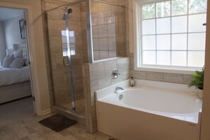 Combined shower/tub, hair dryer, towels, soap - NEW! Spacious Master's Rental with Game Day Patio (Evans)