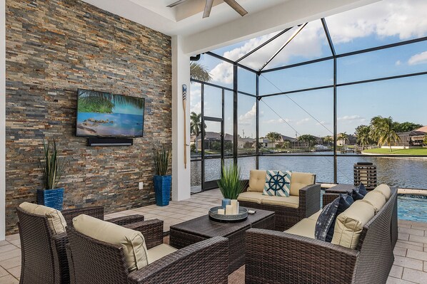 Smart TV, DVD player, music library, stereo