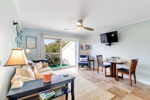 Smart TV - Fantastic Beachfront Location N Forest Beach Dr - Coligny Area
New to VRBO (Hilton Head Island)