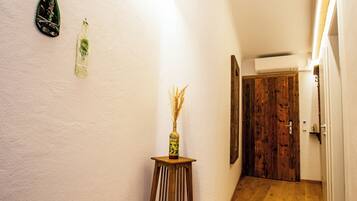 Phòng đôi hoặc 2 giường đơn | Két bảo mật tại phòng, màn/rèm cản sáng, phòng cách âm