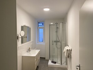Shower - Old Town Apartment Hameln App 5 (Hameln)