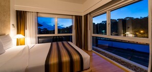 Room - RCG Suites Pattaya (Pattaya)