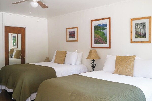 Standard Studio Suite | 1 bedroom, Egyptian cotton sheets, premium bedding, down comforters