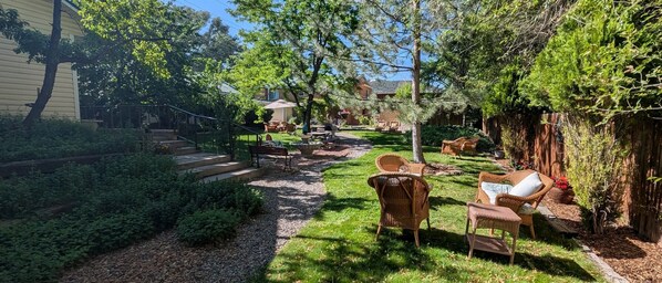 Exterior - Rocky Mountain Inn (Paonia)