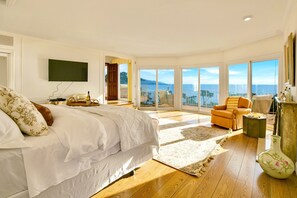 6 Schlafzimmer, Bügeleisen/Bügelbrett, Reisekinderbett, WLAN