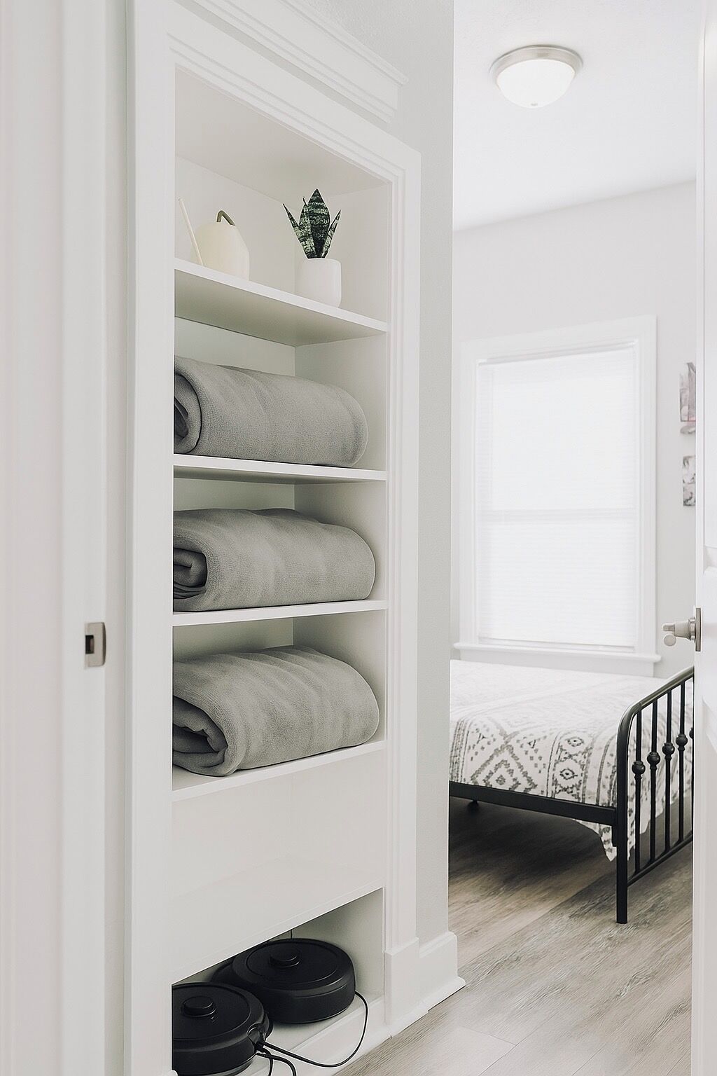 3 habitaciones, tabla de planchar con plancha y wifi gratis 