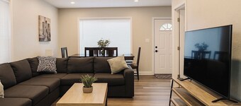 Keizer Rapids Estate 🌊 (Near In-N-Out)