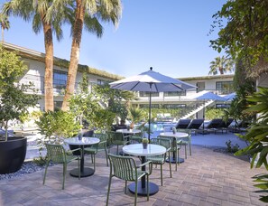 Exterior - Descanso Resort - A Men’s Resort (Palm Springs)
