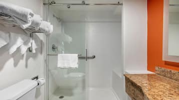 Deluxe Suite, 1 King Bed with Sofa bed, Non Smoking, Kitchen | Bathroom