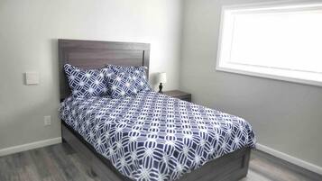 4 Schlafzimmer, Bügeleisen/Bügelbrett, WLAN, Bettwäsche