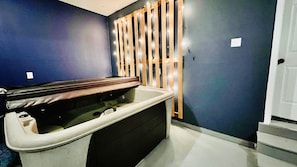 Interior - Modern Escape with IN-HOME HOT TUB & GAMEROOM! (Long Pond)