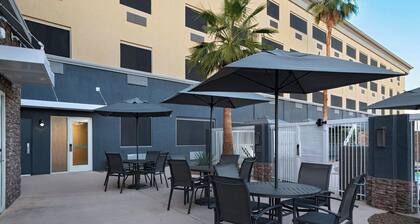 Fairfield by Marriott Inn & Suites Phoenix West Chandler