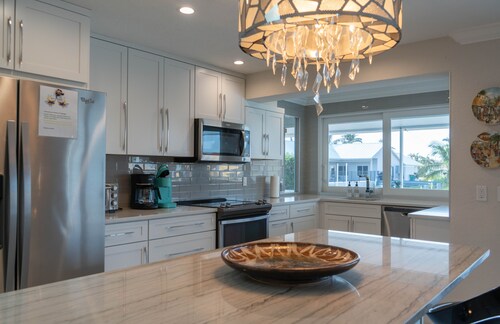 Beautiful  House with Private Pool & ARCADE