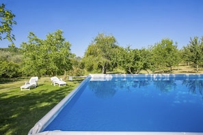Outdoor pool - A cozy nest for a pair (Civitella Paganico)
