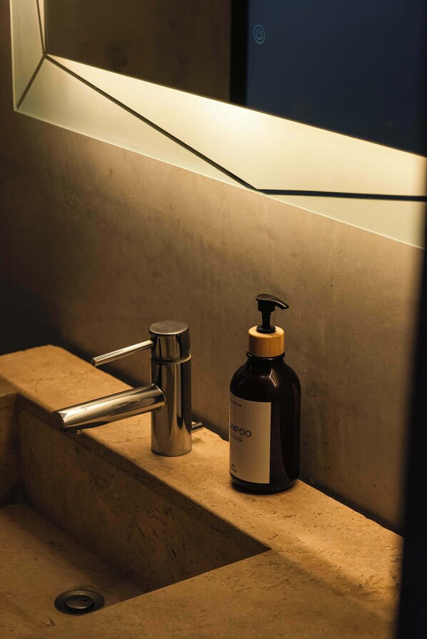 Ducha, secador de pelo