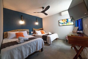 1 habitación, tabla de planchar con plancha, wifi y ropa de cama 