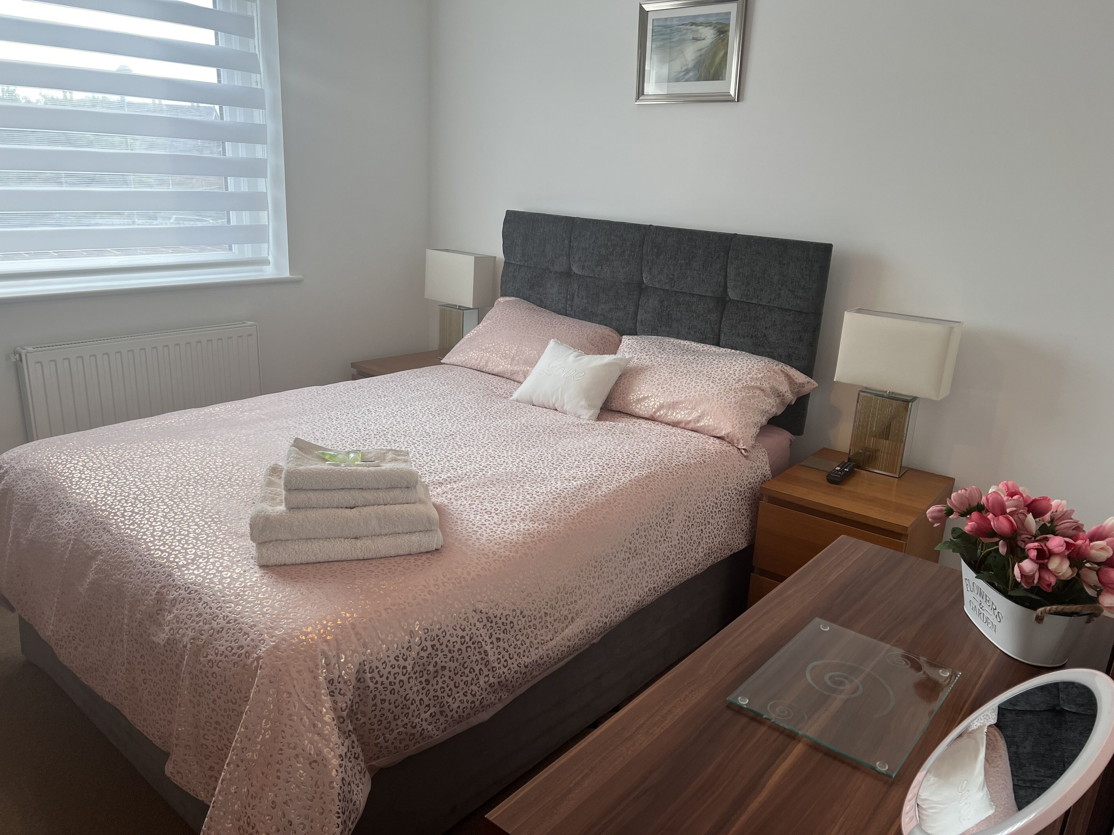 2 bedrooms, iron/ironing board, travel crib, free WiFi