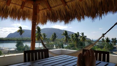 Huge Villa with Pool, Rooftop Deck, and Beach Views