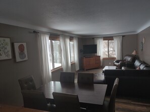 Interior - 10 minutes to Casino!  Cozy house in beautiful Wisconsin (Amery)