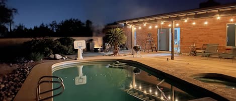 屋外プール、温水プール