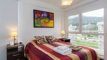 Apartment, 1 Queen Bed with Sofa bed, Balcony, Mountain View | 1 bedroom, in-room safe, individually decorated, individually furnished