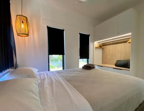 2 bedrooms, WiFi - River Retreat, Water views, Aircon, Wifi. Smart TV (Noosaville)