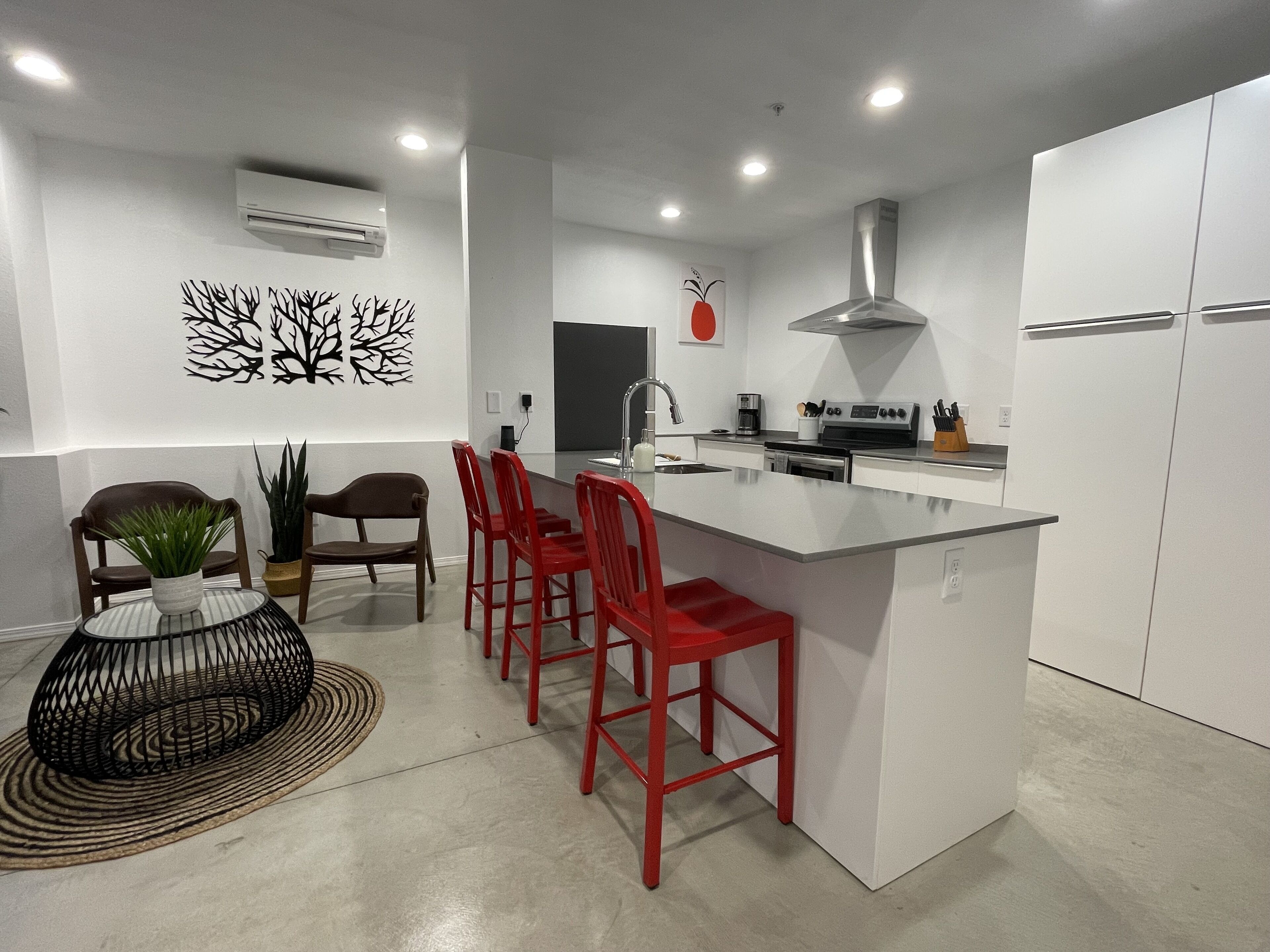 Modern loft downtown White Salmon #01