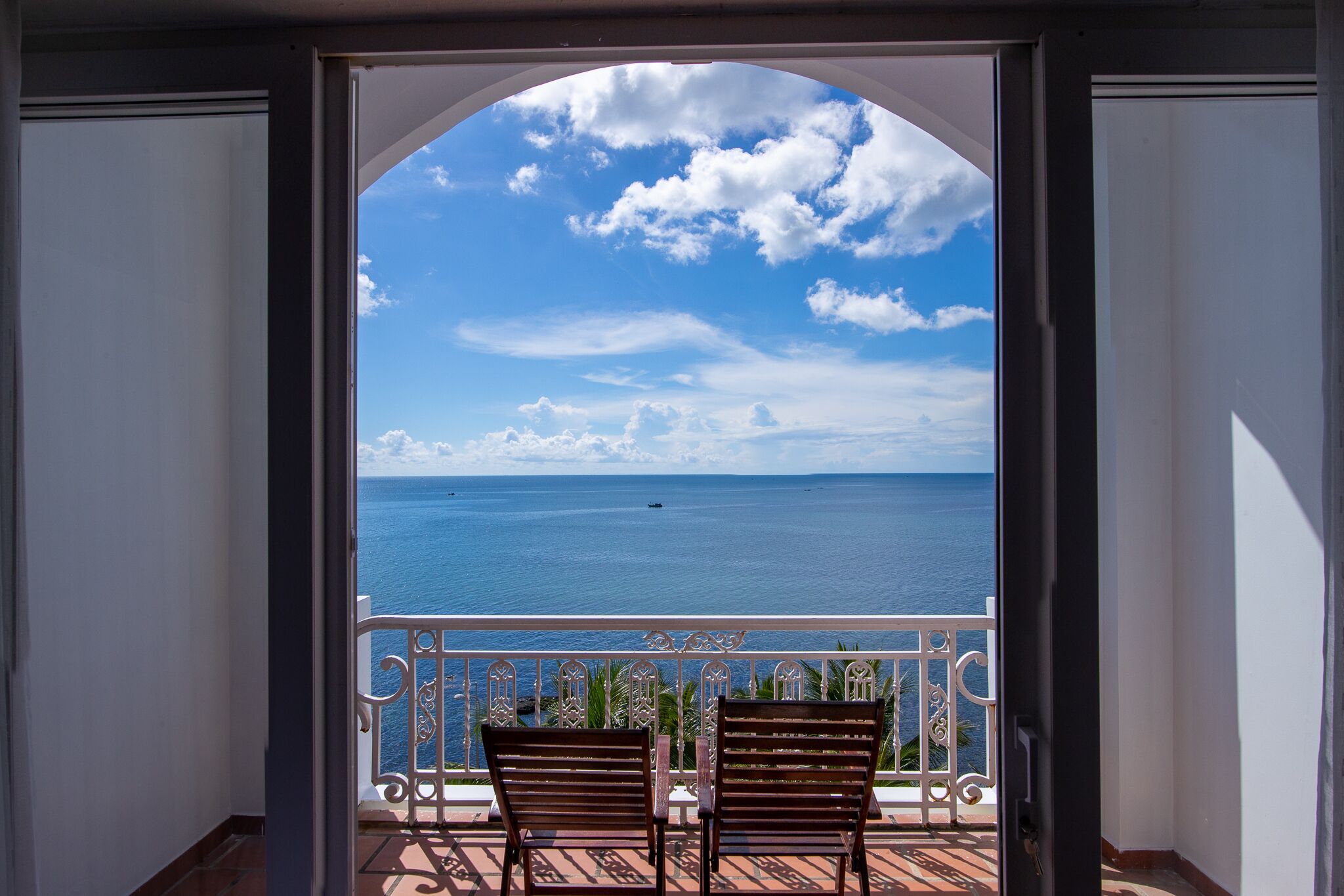 Deluxe Double or Twin Room, Sea View | Beach/ocean view