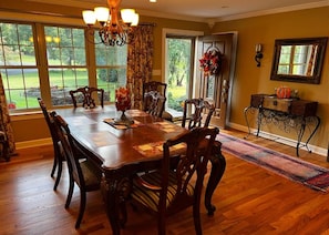 Casa, letti multipli (Smoky Mountain River Retreat #318) | Pasti