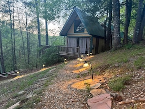 House, Multiple Beds (Deerly Loved #2846) | Exterior