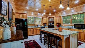 Rumah, Beberapa Tempat Tidur, pemandangan gunung (Arrowhead Lodge #568) | Dapur pribadi