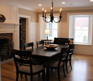 تناول الطعام