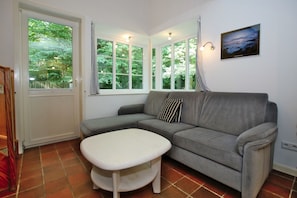 TV, fireplace, DVD player, stereo