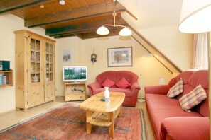 Télévision, chaîne hi-fi