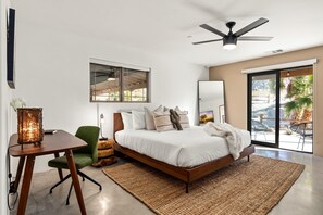 3 bedrooms, desk, iron/ironing board, WiFi