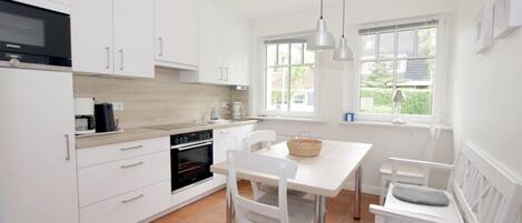 Mikrobølgeovn, ovn, opvaskemaskine