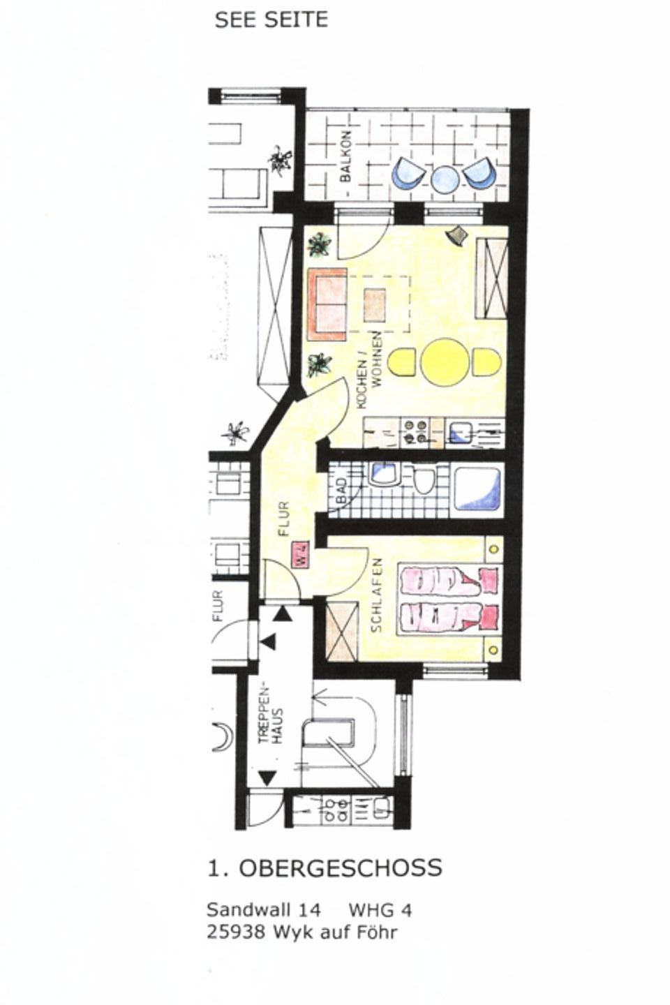 Een plattegrond van een hotelkamer met een balkon, een keukenhoek en een zithoek.
