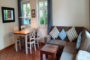 TV, stereo - Lüttmarsch 13, Whg. 5 - Ferienwohnung mit 4- Zimmern auf ca. 65m² (Wyk auf Föhr)