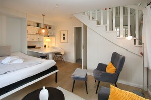 2 室のベッドルーム、WiFi