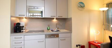 Micro-ondas, lava-louças