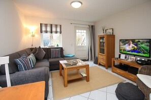 Unclassified image, 4 of 19, button